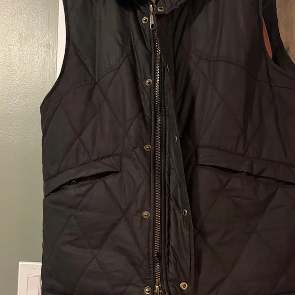 Paddock Quilted Wax Vest for Men - Picture 4 of 6